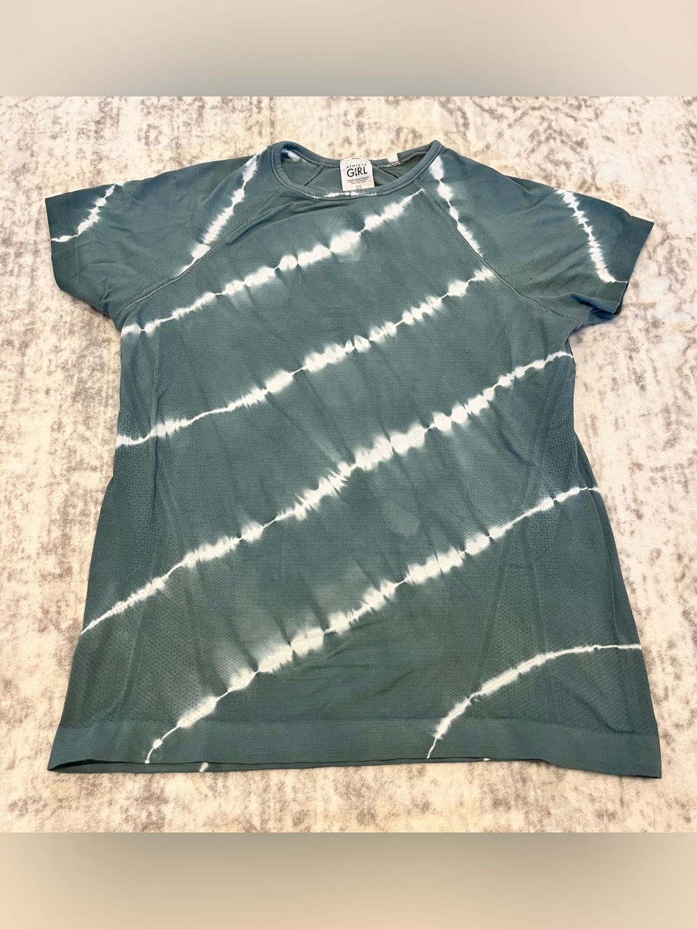 Athleta Girl Seamless Tee – Size Large/12 – VGUC